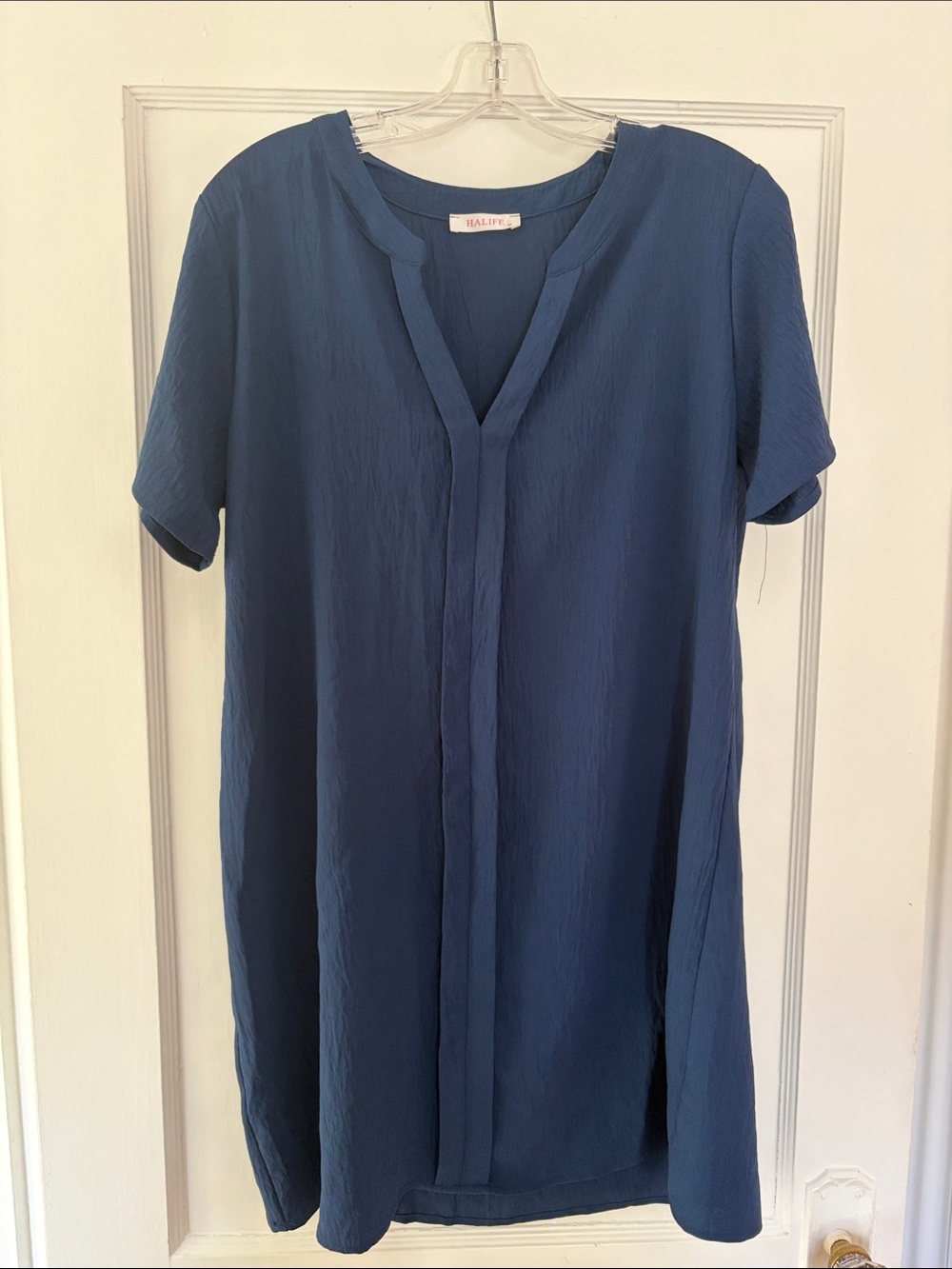 Navy Blue Short-Sleeve Split-Neck Tunic Women’s Size M